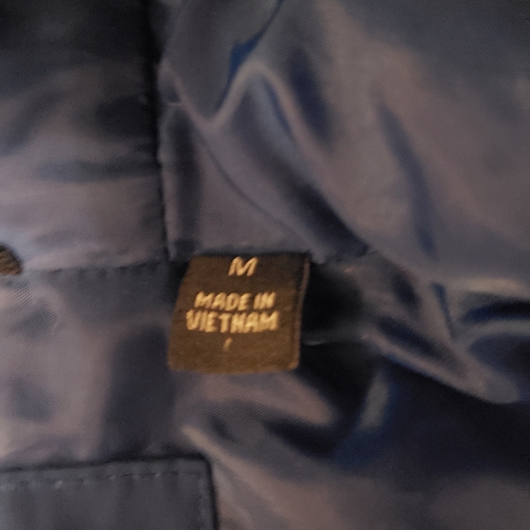 Jacket - Picture 2 of 8